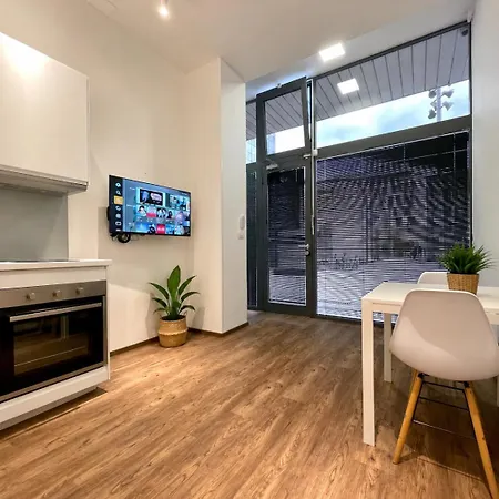 Apartma Nala *